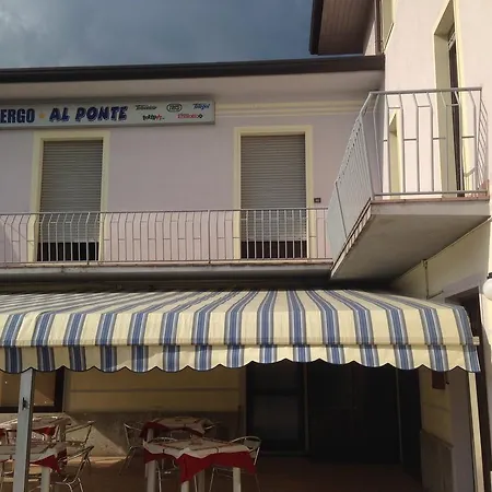 Al Ponte Hotel